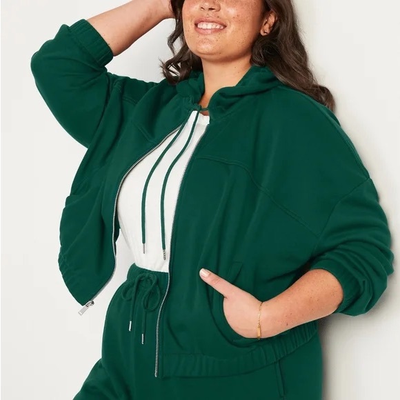 Old Navy cropped zip hoodie - Picture 1 of 5